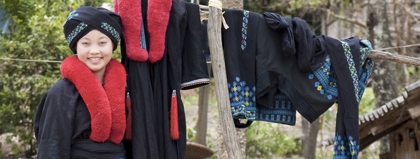 Femme ethnique dans la réserve de Luang Namtha au nord Laos